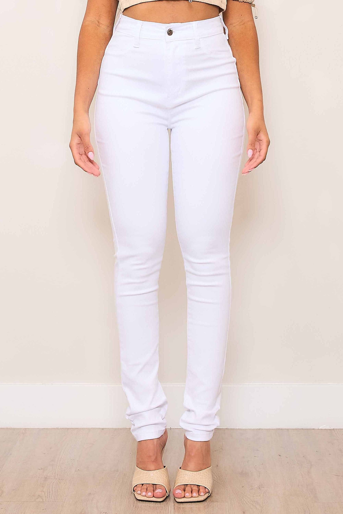 Laila White Skinny Jeans (Re-Stock Arrives-1-11)