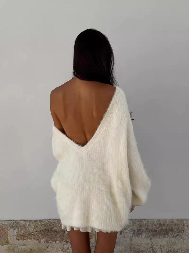 Mia Open Back Oversized Sweater (Pre Order Arrives 1/26)